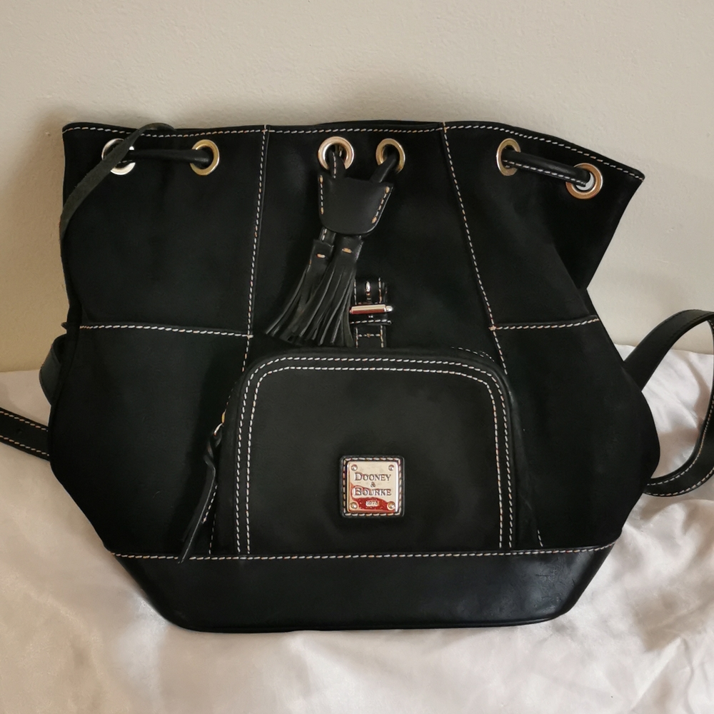 Dooney and Bourke Black Leather backpack